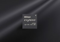 D600