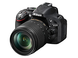 Nový Nikon D5200